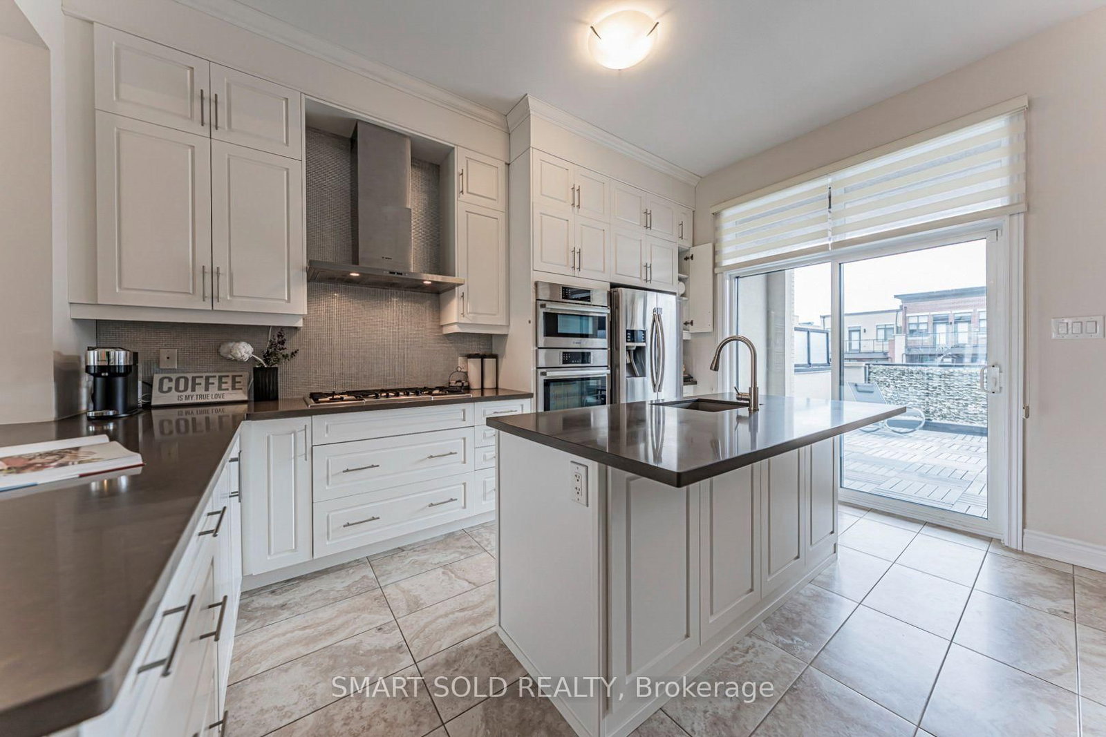 585 Marc Santi Boulevard • Vaughan, ON photo 12