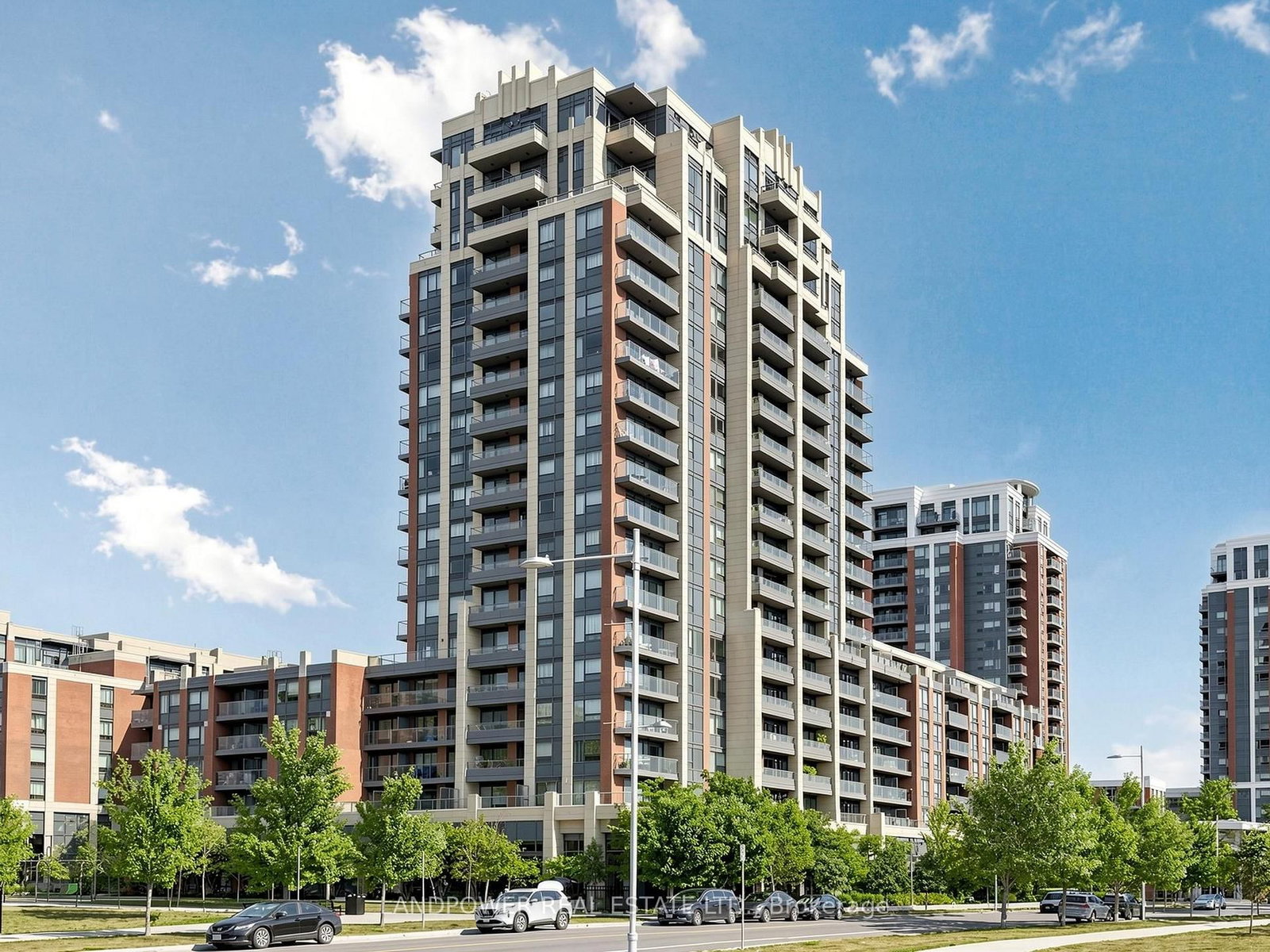 Condo for sale at 120-18 Uptown Drive, Markham, Ontario, L3R 5M5 - Unionville - MLS: N13591382