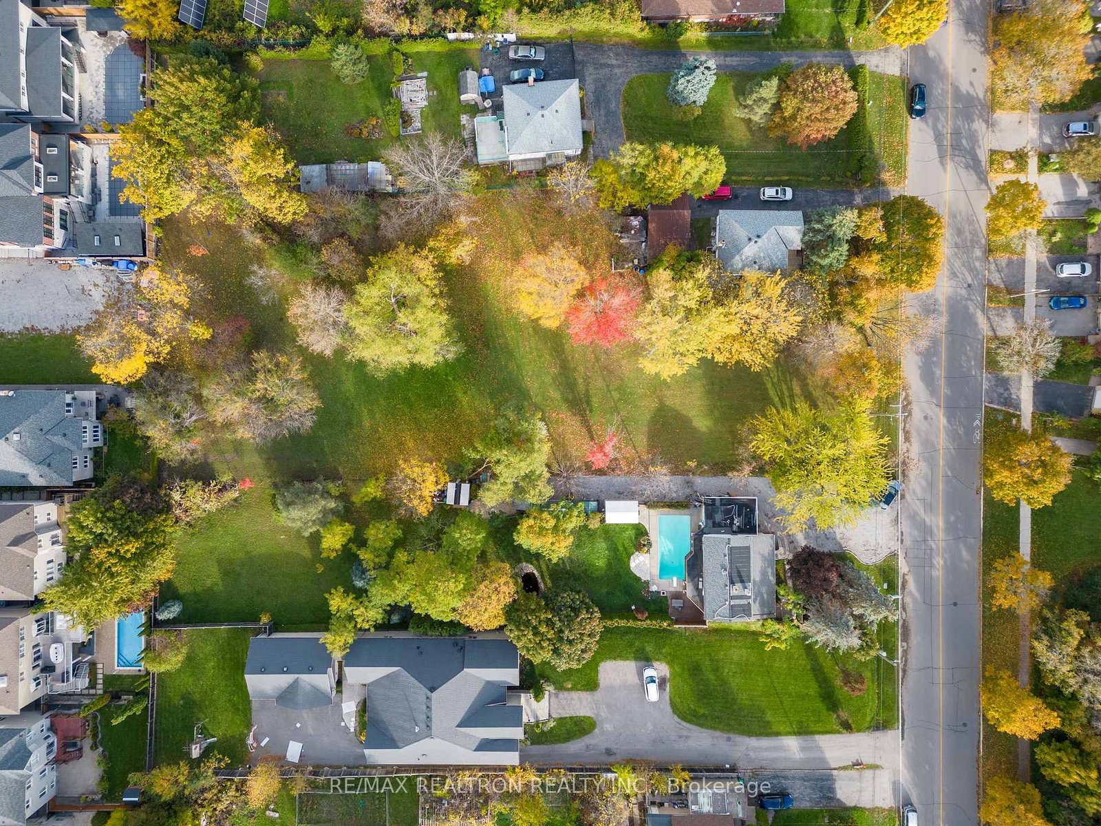 166 WELDRICK Road • Richmond Hill, ON photo 14