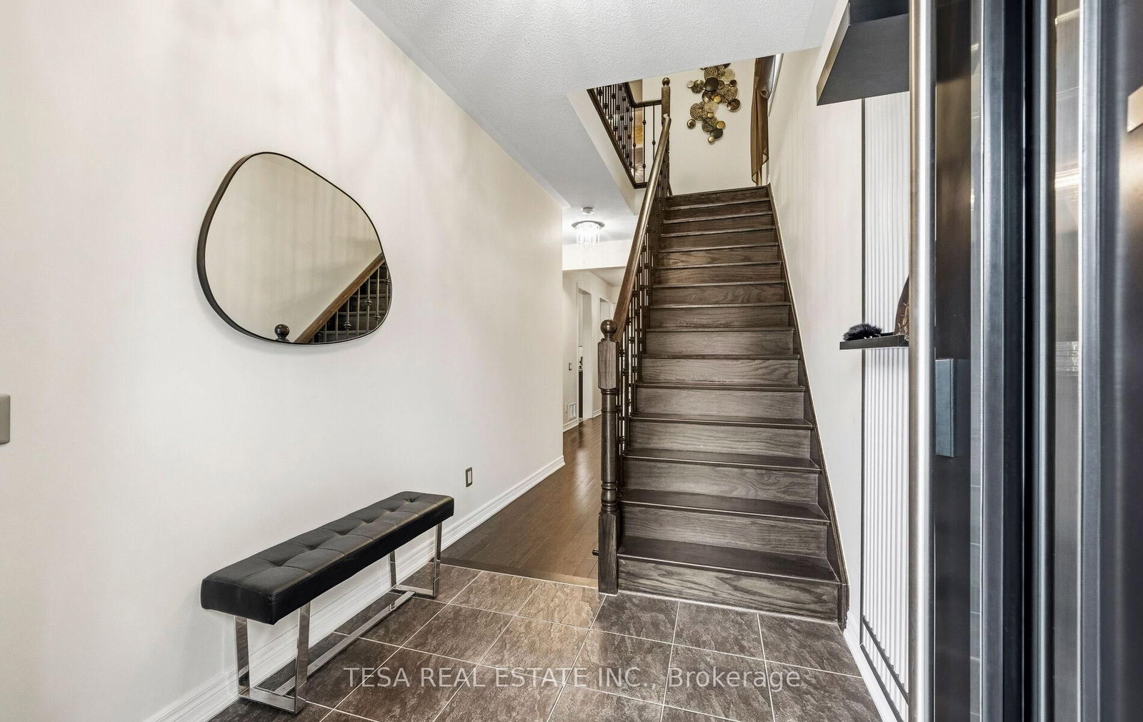417 Lady Nadia Drive • Vaughan, ON photo 5