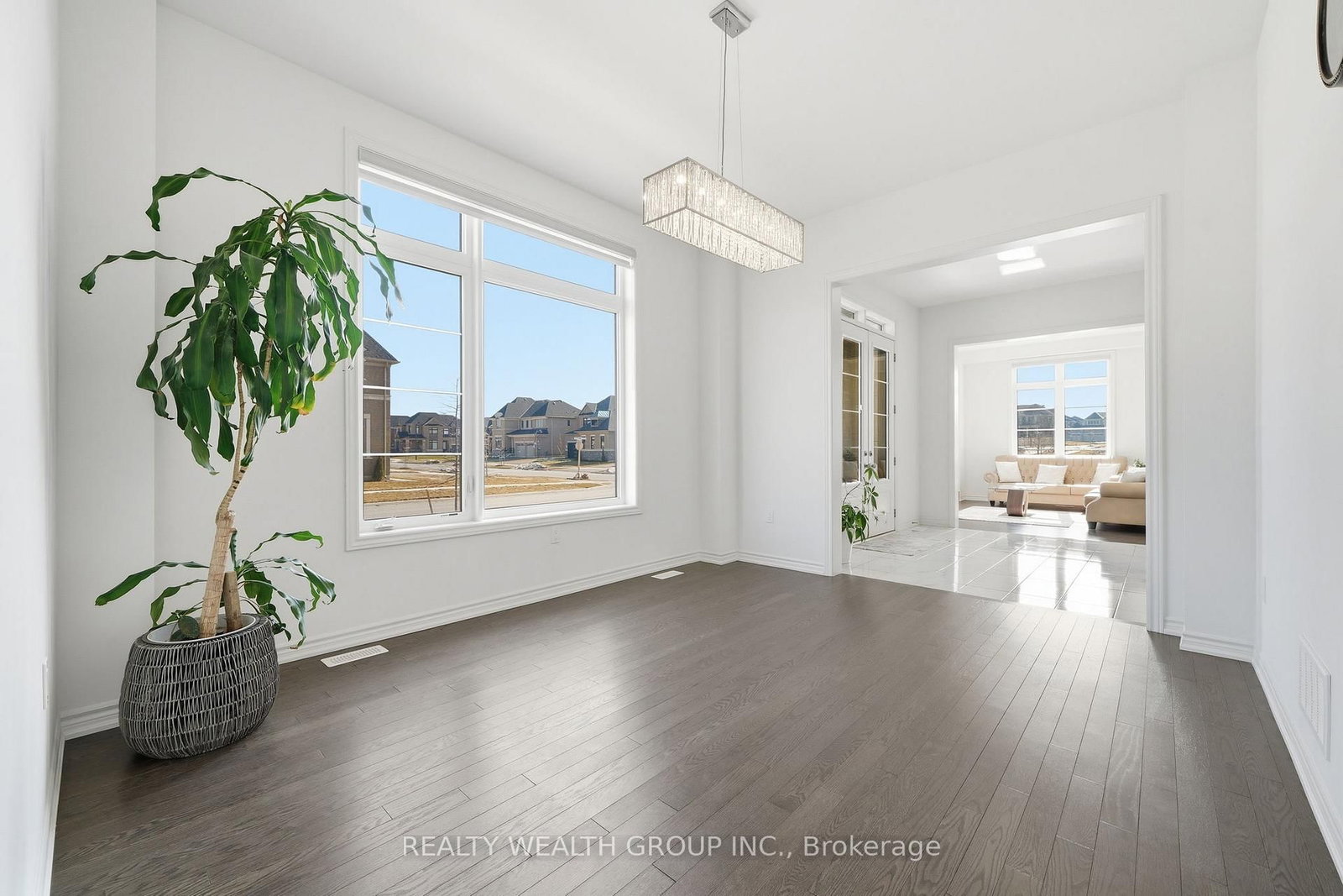 20 Magnolia Avenue • Adjala-Tosorontio, ON photo 13