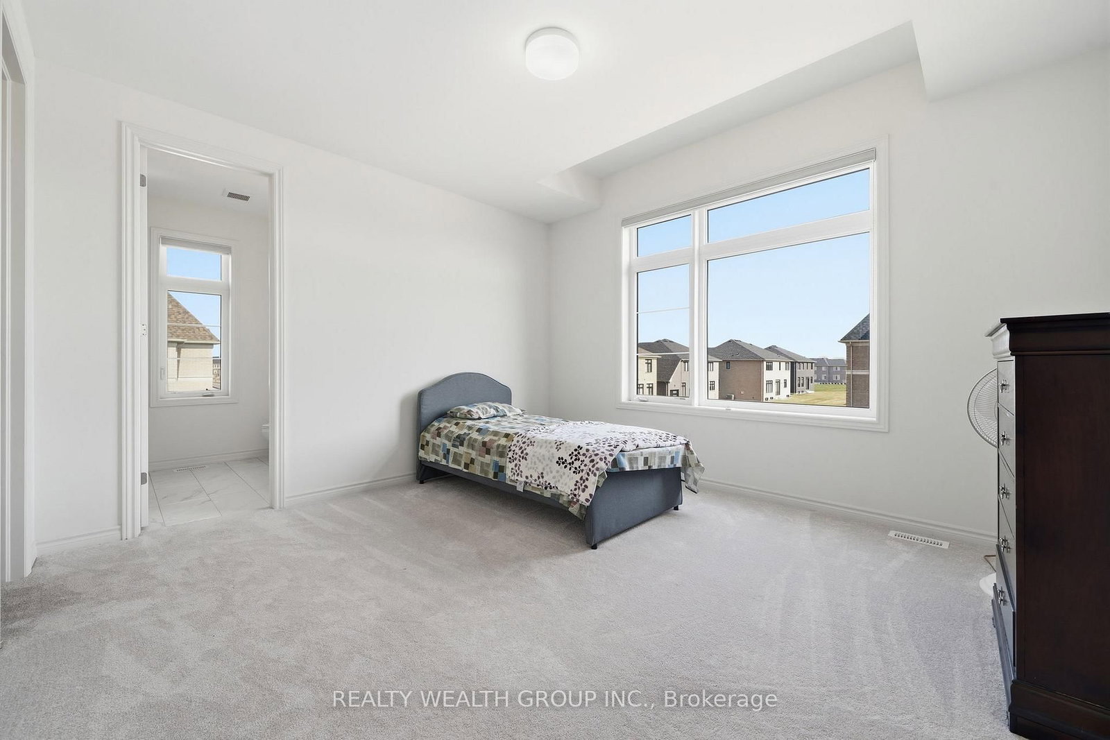 20 Magnolia Avenue • Adjala-Tosorontio, ON photo 27