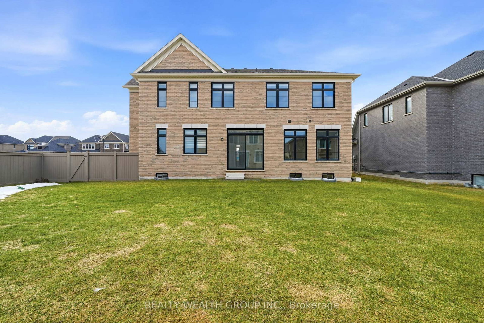 20 Magnolia Avenue • Adjala-Tosorontio, ON photo 36