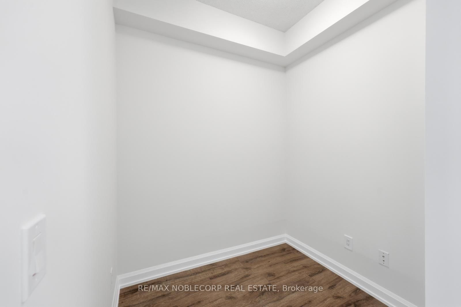 7895 Jane Street • #308 • Vaughan, ON photo 10