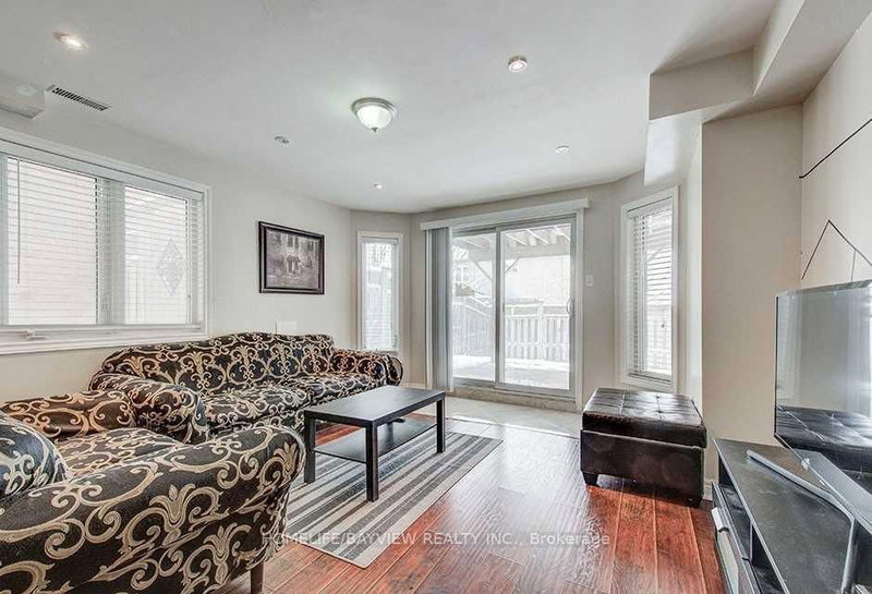 Bsmnt - 67 Woodbury Crescent S
