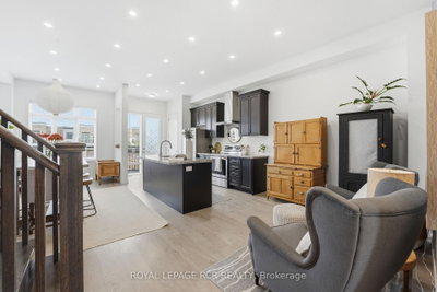 1202 Wellington Street E — more photos
