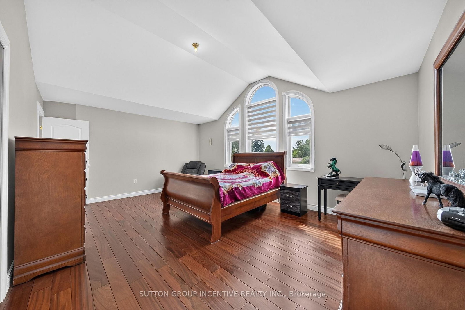 850 Leslie Drive • Innisfil, ON photo 11