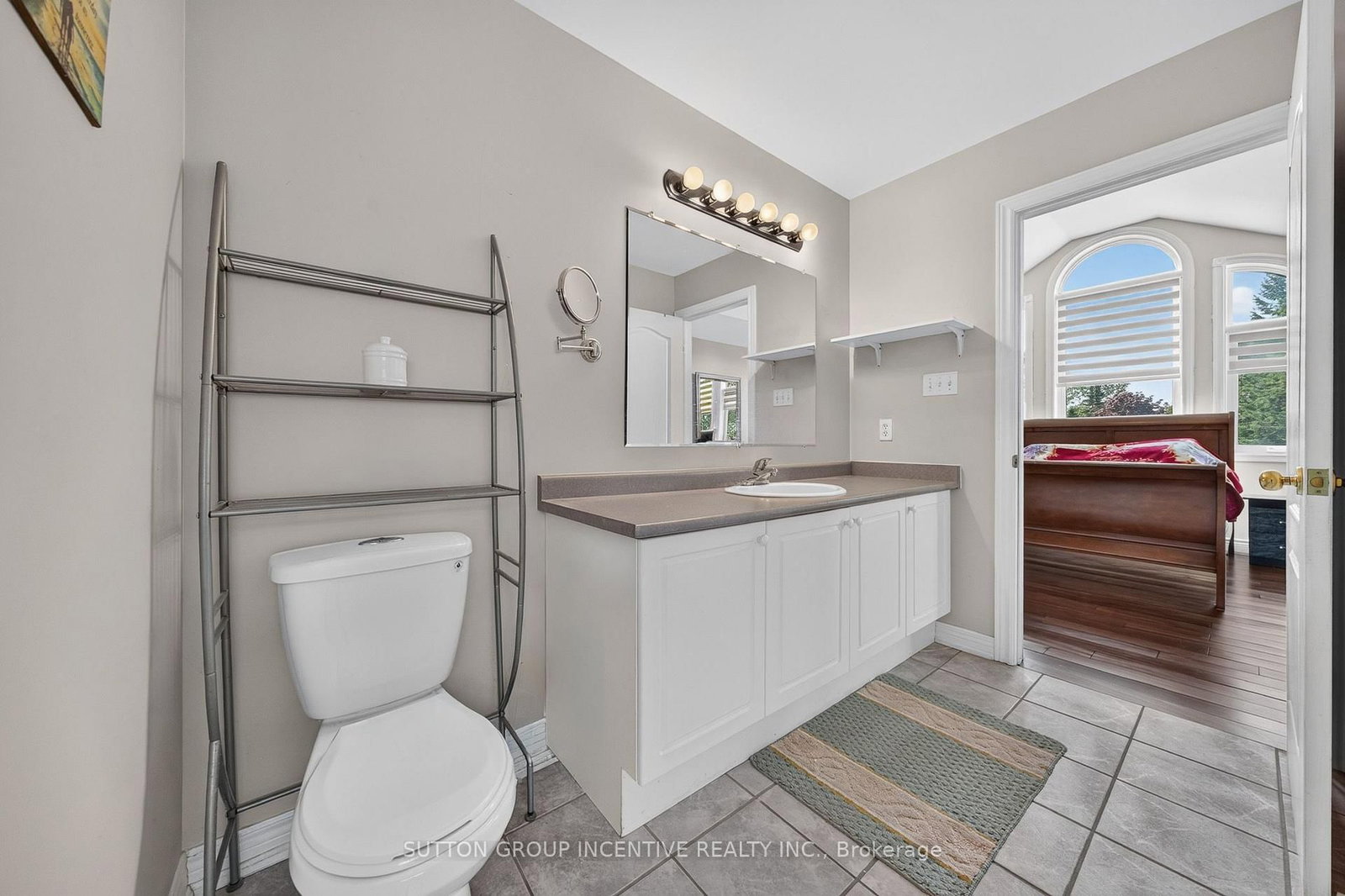 850 Leslie Drive • Innisfil, ON photo 12