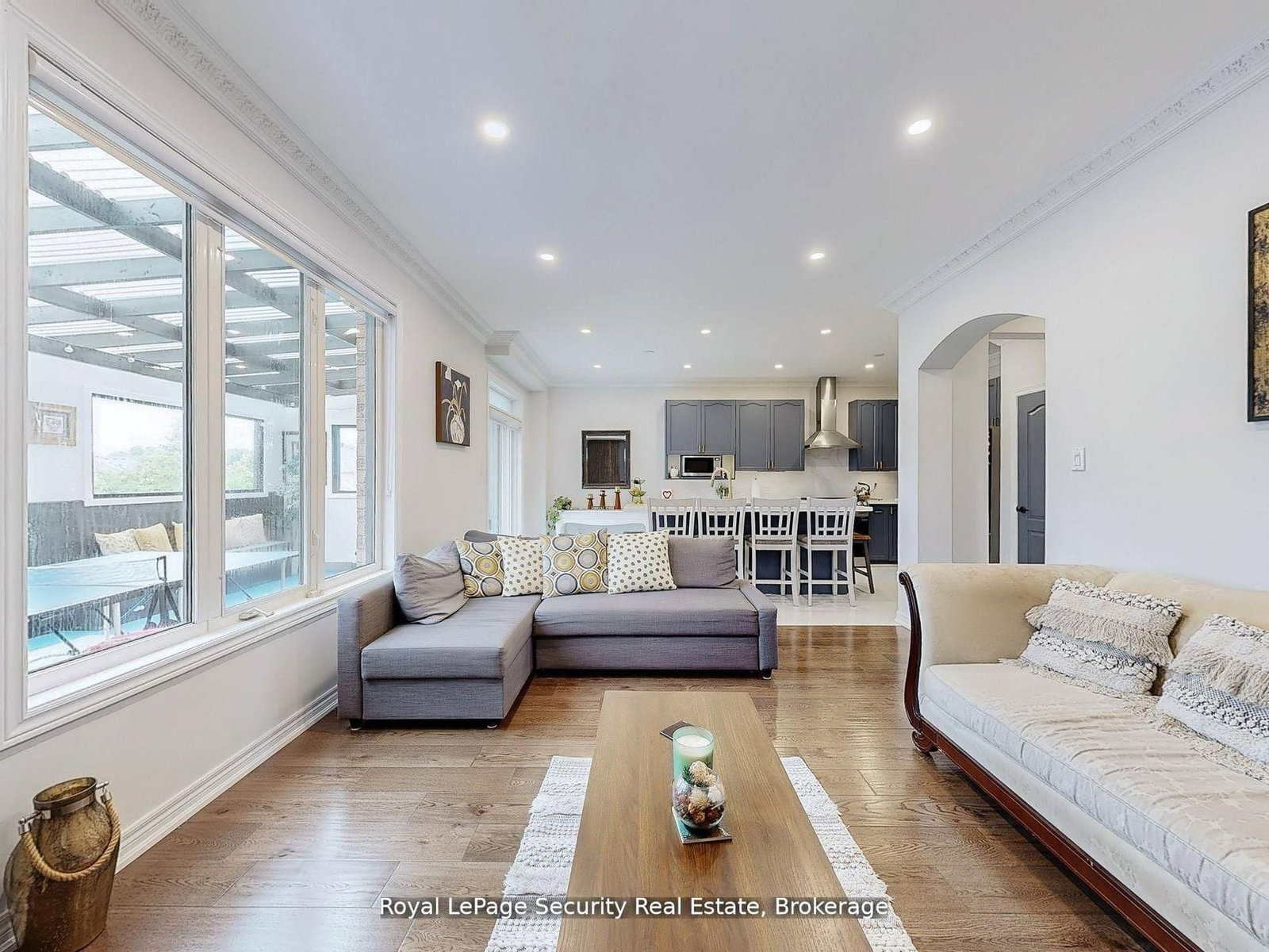 128 Daiseyfield Crescent • Vaughan, ON photo 15