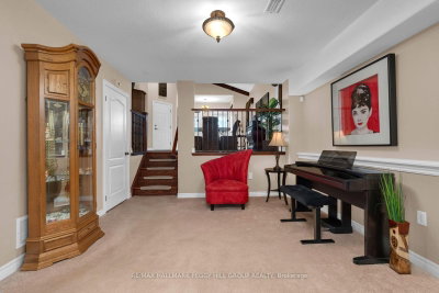 11 Red Cedar Lane — photo 6