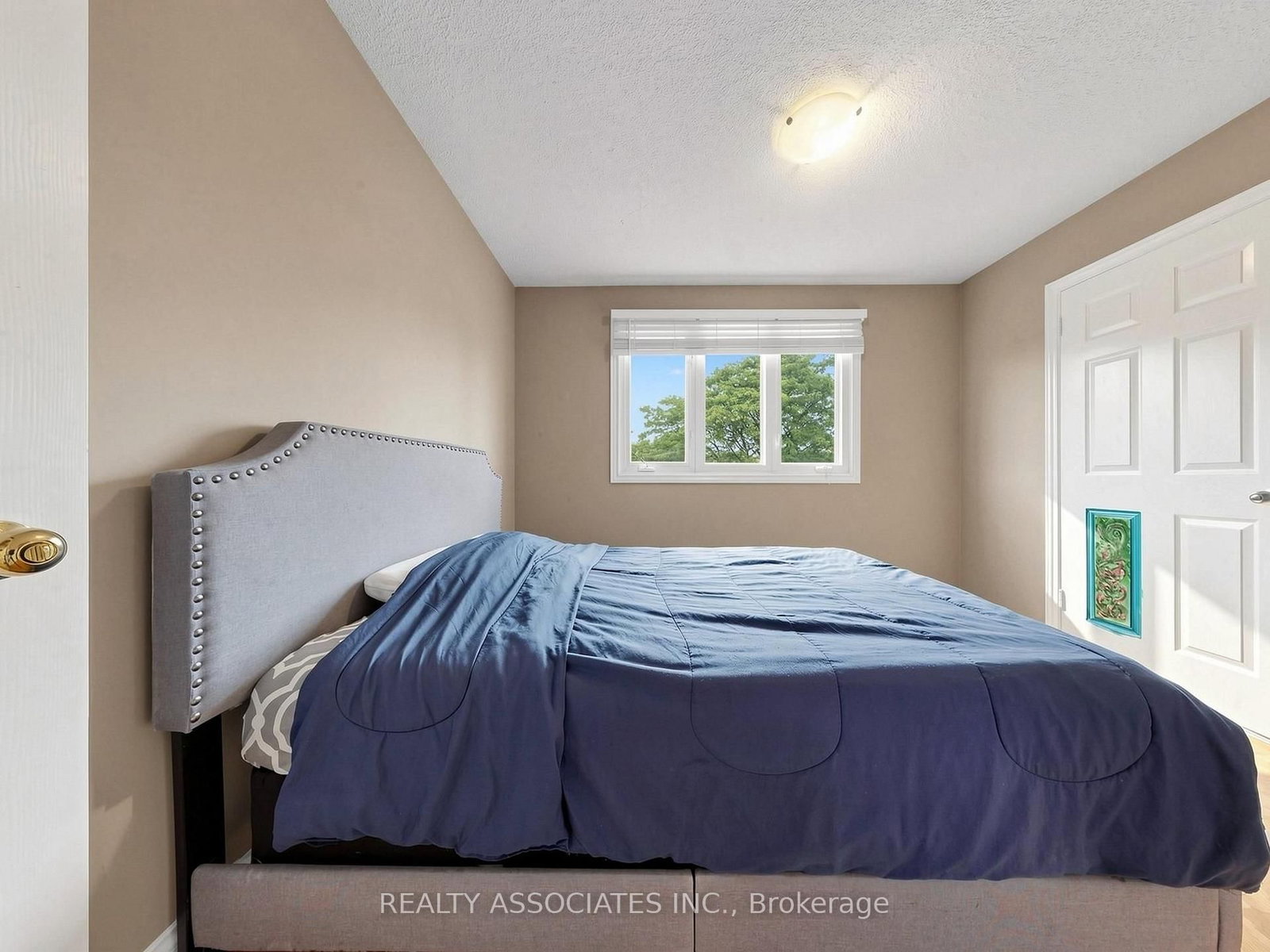 96 S Zinnia Place • Vaughan, ON photo 23