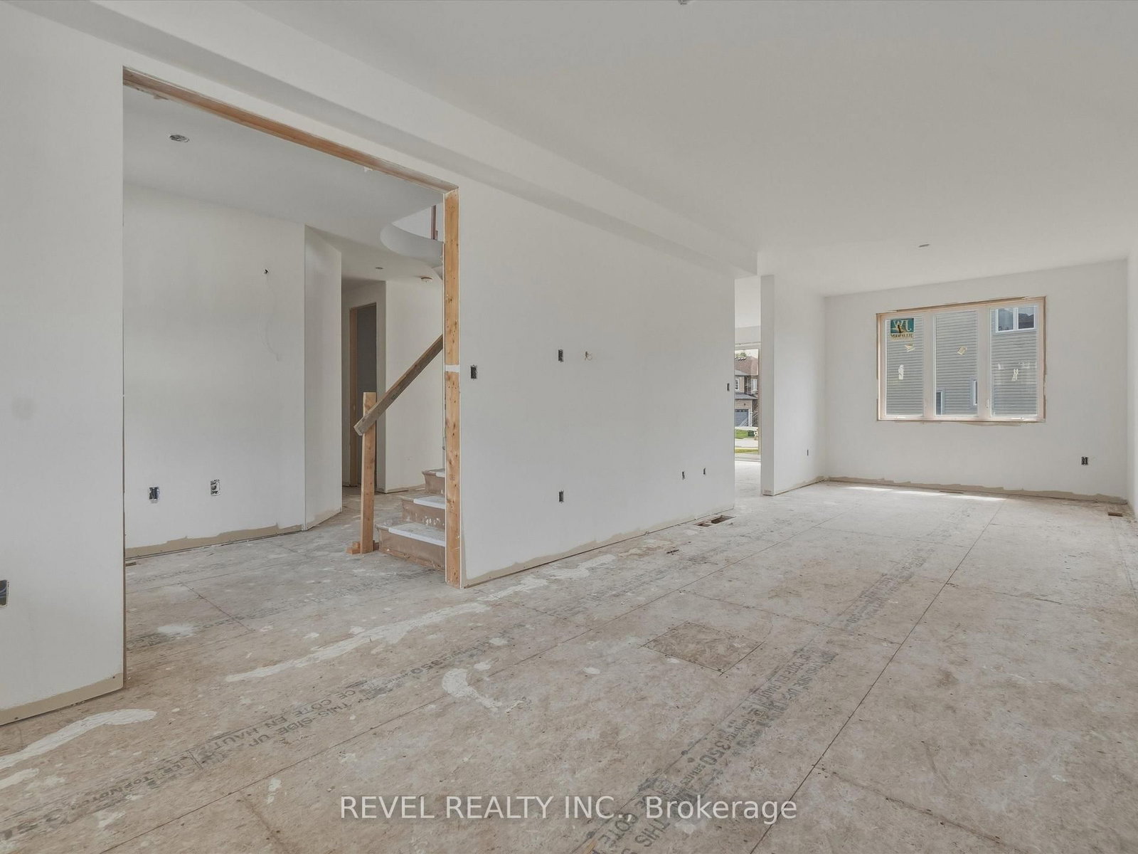 61 Wood Crescent • Essa, ON photo 14