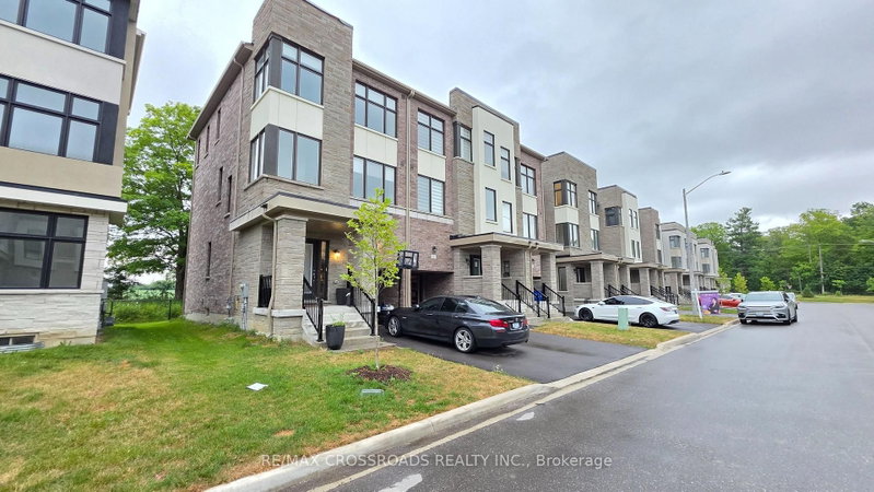 60 Puisaya Drive