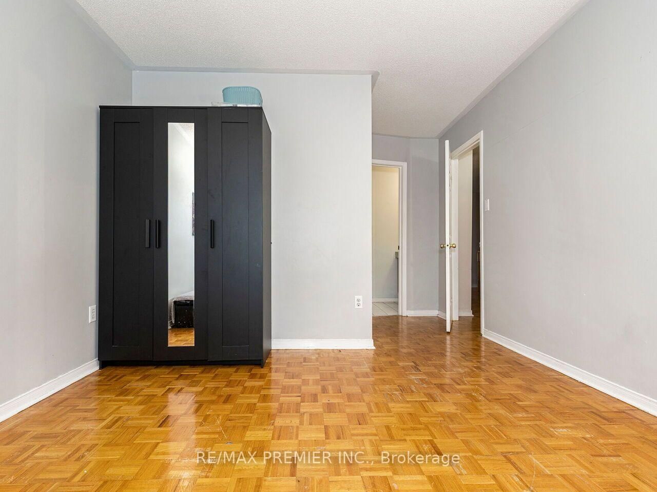 32 Stonebriar Drive • Vaughan, ON photo 21