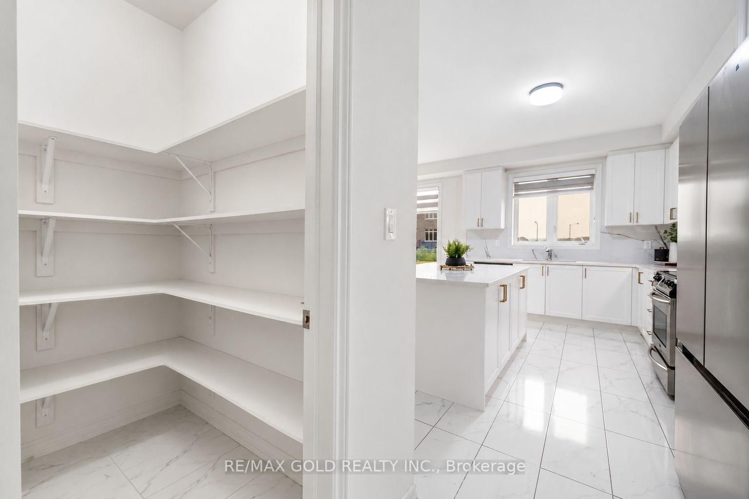 9 Sandhill Crescent • Adjala-Tosorontio, ON photo 19
