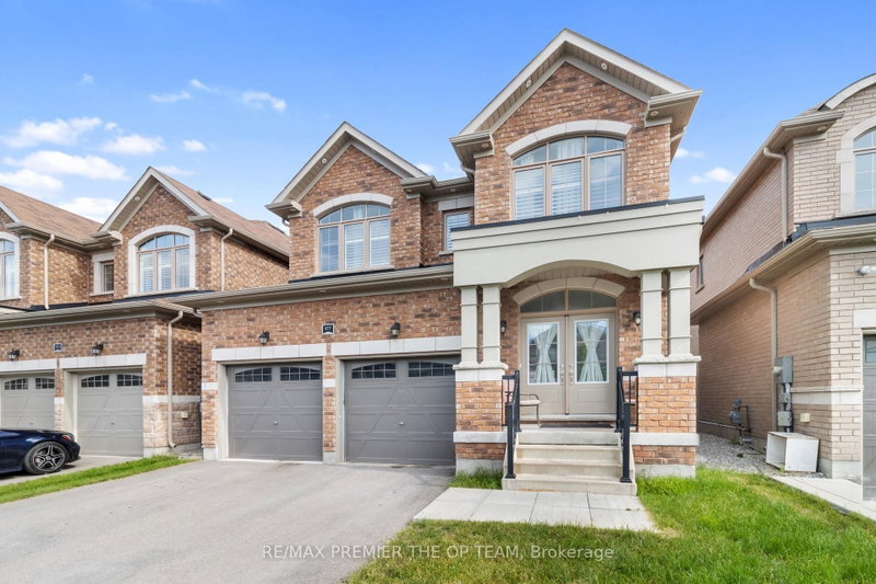977 Wickham Road