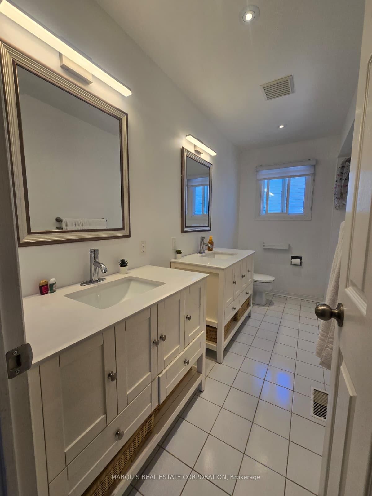 198 Forsyth Road • Newmarket, ON photo 5