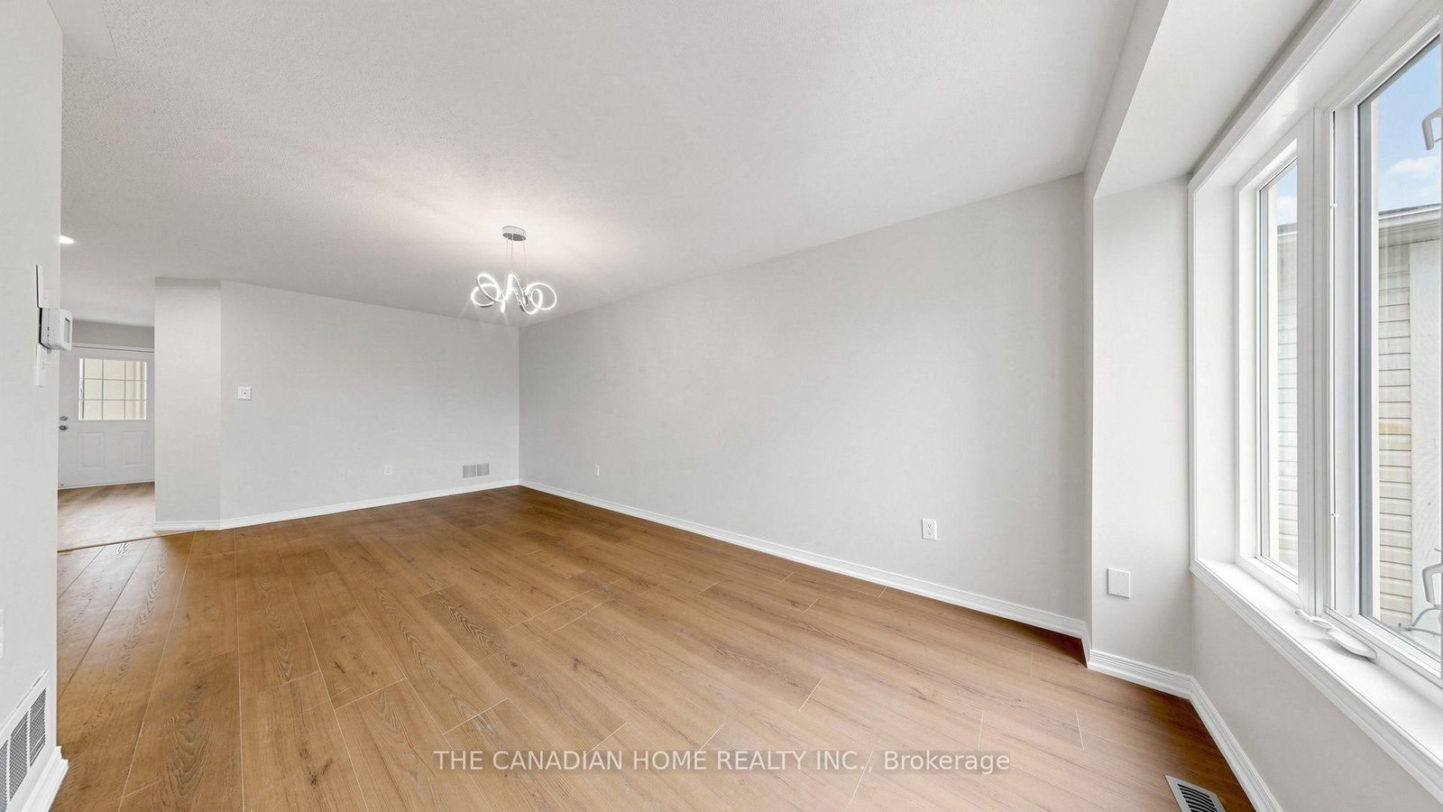 31 Laurendale Avenue • Georgina, ON photo 20