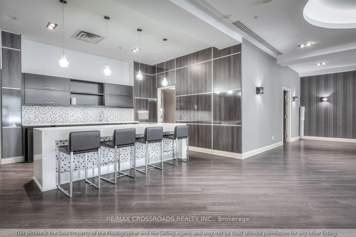 85 North Park Road • #LPH 06 • Vaughan, ON photo 39