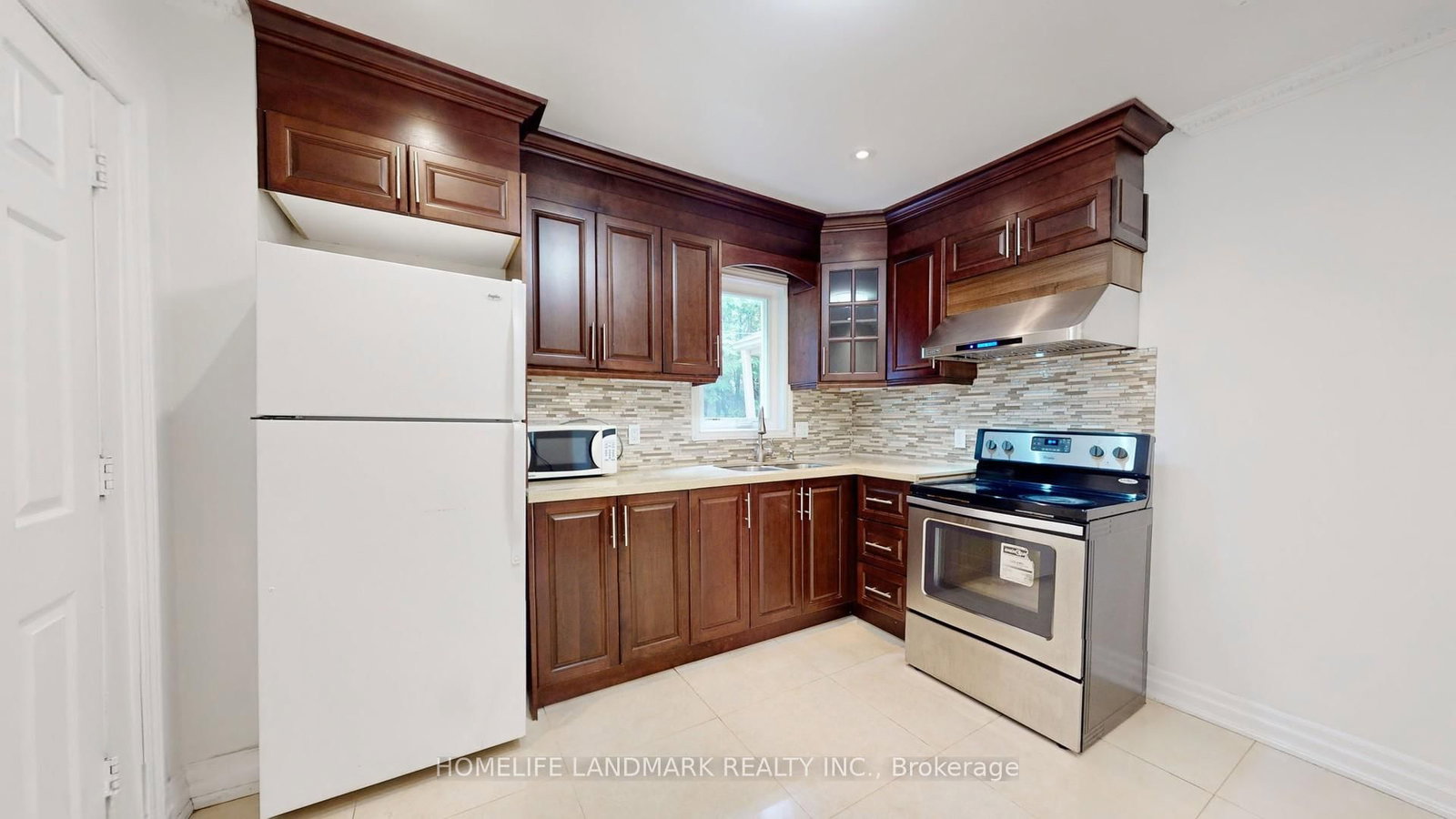 98 Glen Cameron Road • Markham, ON photo 13