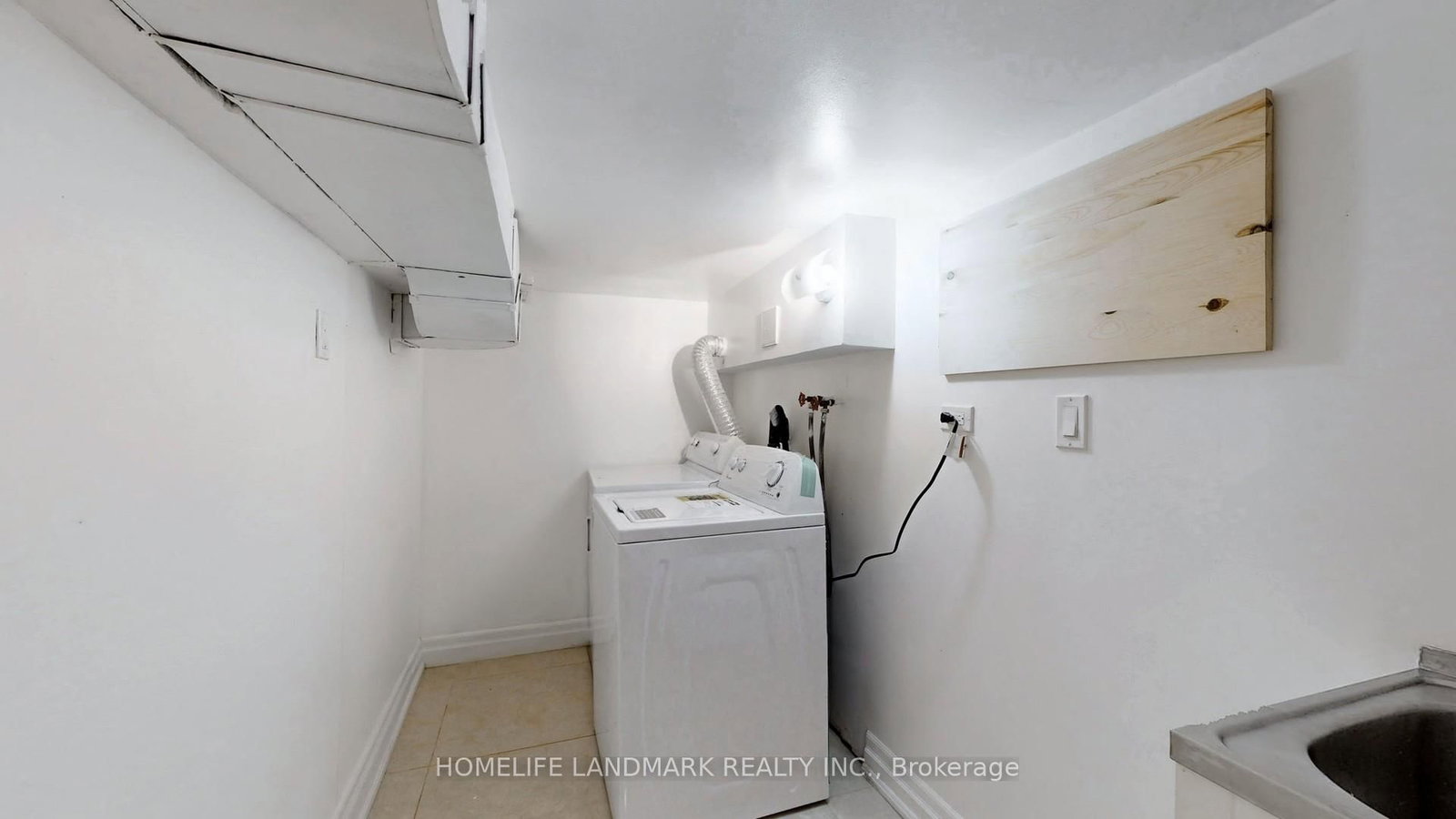 98 Glen Cameron Road • Markham, ON photo 25