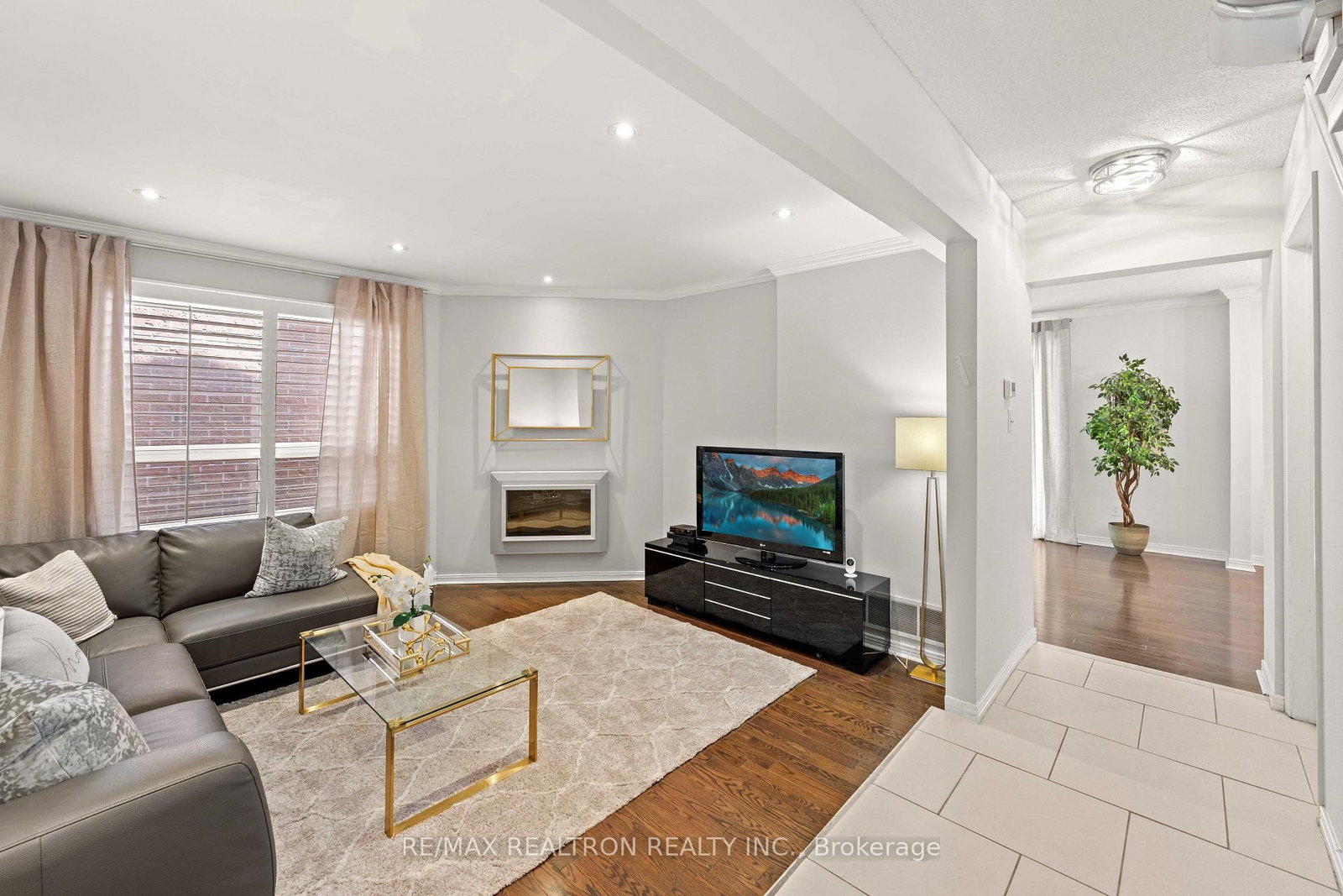 143 Spring Gate Boulevard • Vaughan, ON photo 22