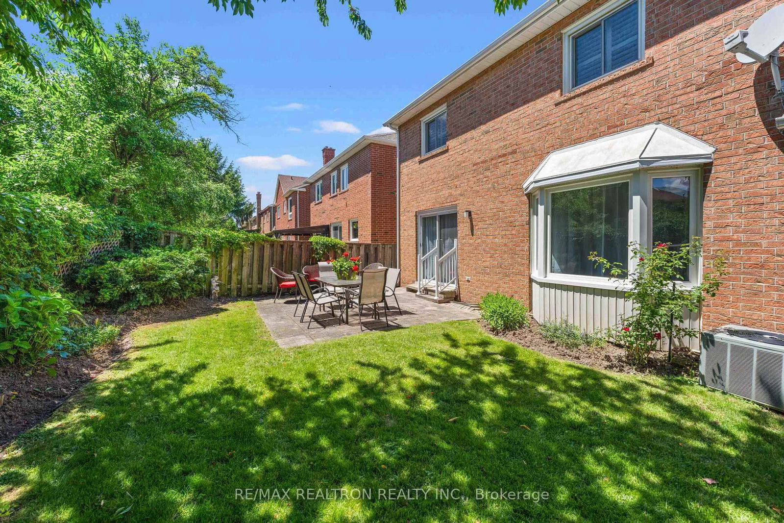 143 Spring Gate Boulevard • Vaughan, ON photo 46