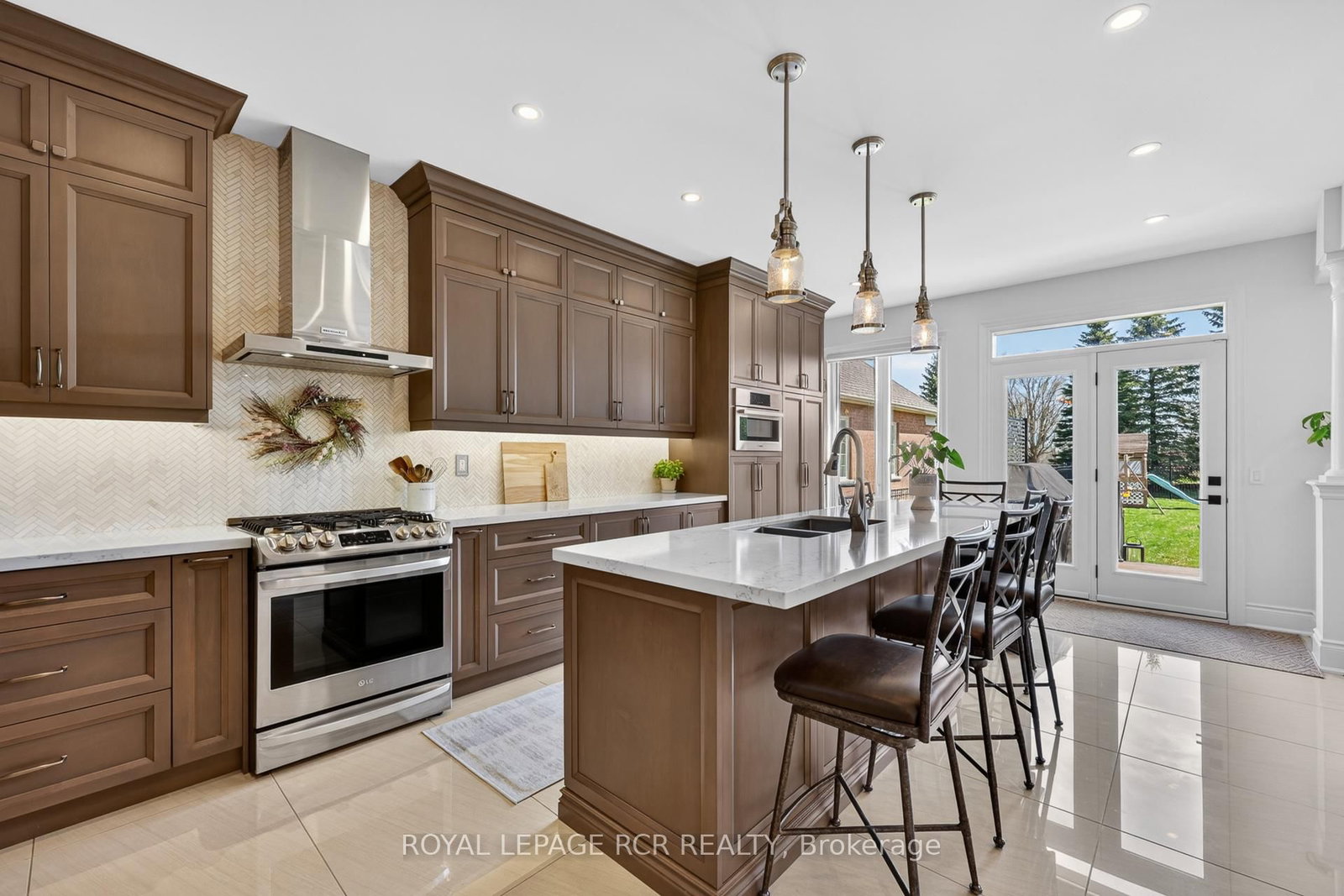 14 Emerald Heights Drive • Whitchurch-Stouffville, ON photo 12