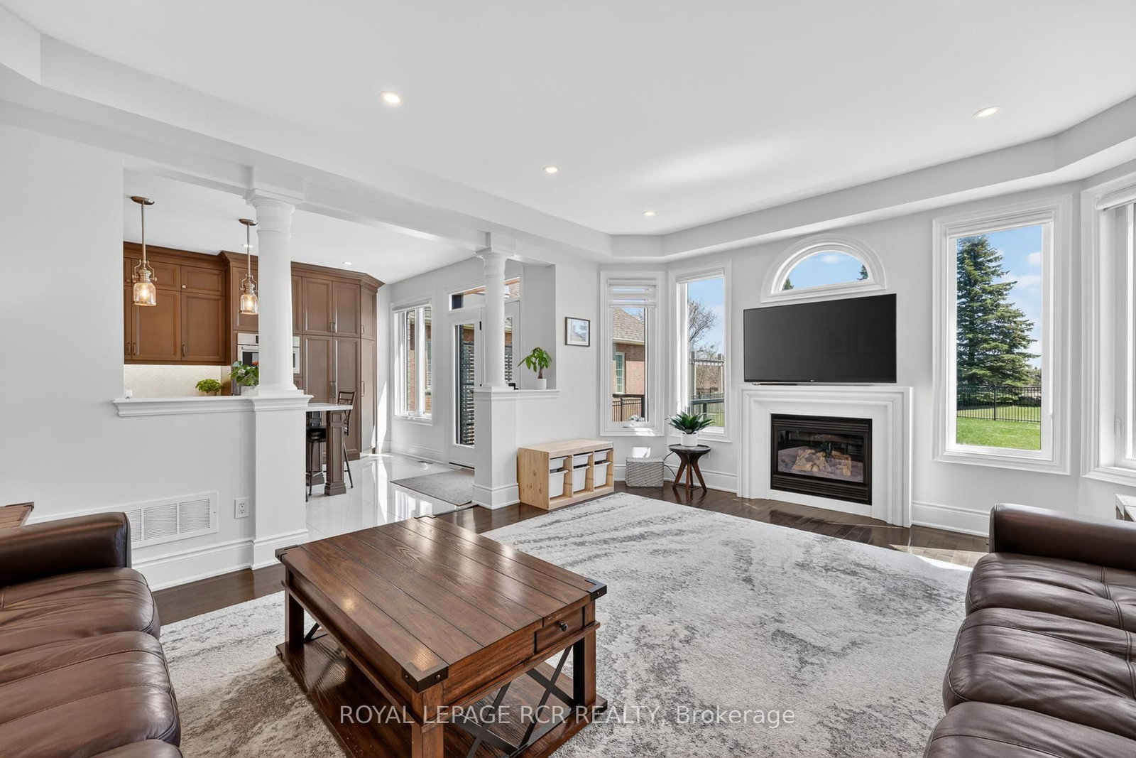 14 Emerald Heights Drive • Whitchurch-Stouffville, ON photo 9