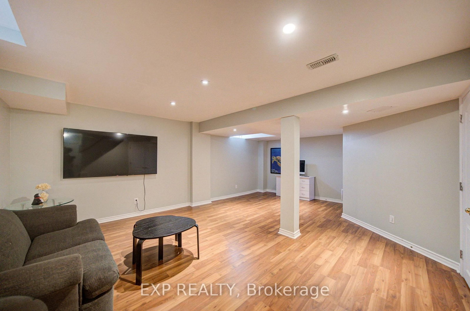 76 Ford Wilson Boulevard • Newmarket, ON photo 39