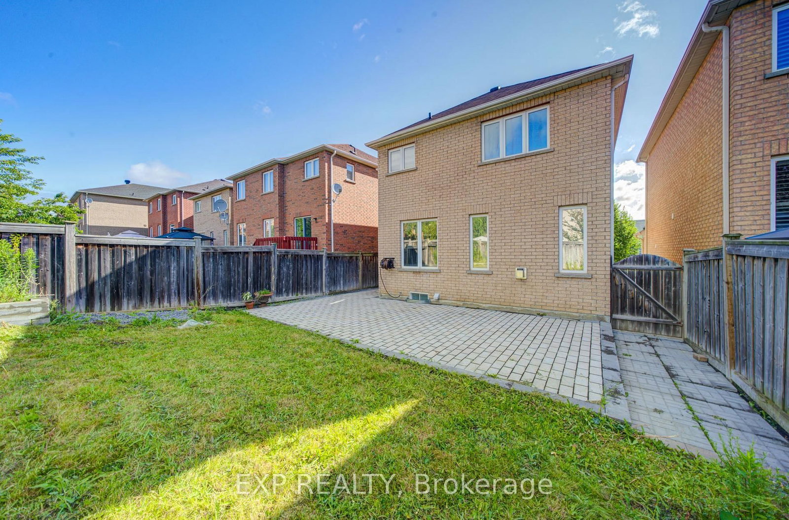 76 Ford Wilson Boulevard • Newmarket, ON photo 44