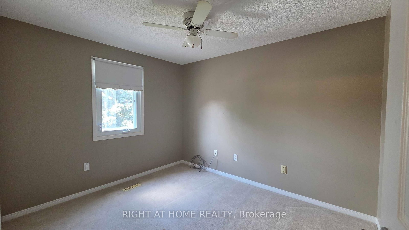 129 Heydon Avenue • New Tecumseth, ON photo 16