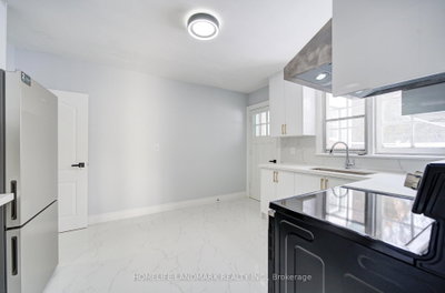 119 Robinson Street • Markham, ON photo 3