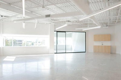 Office for lease at 206-145 Renfrew Drive, Markham, Ontario, L3R 9R6 - Buttonville - MLS: N13595614