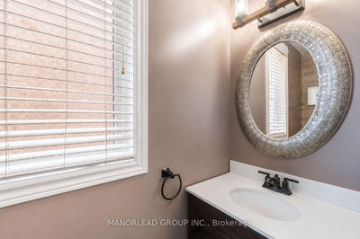 195 Alfred Smith Way — more photos