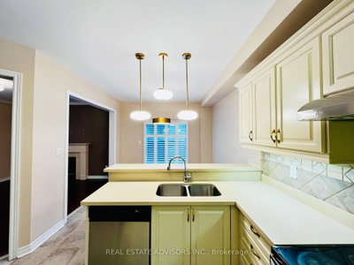 2 Adam Ernst Court — more photos