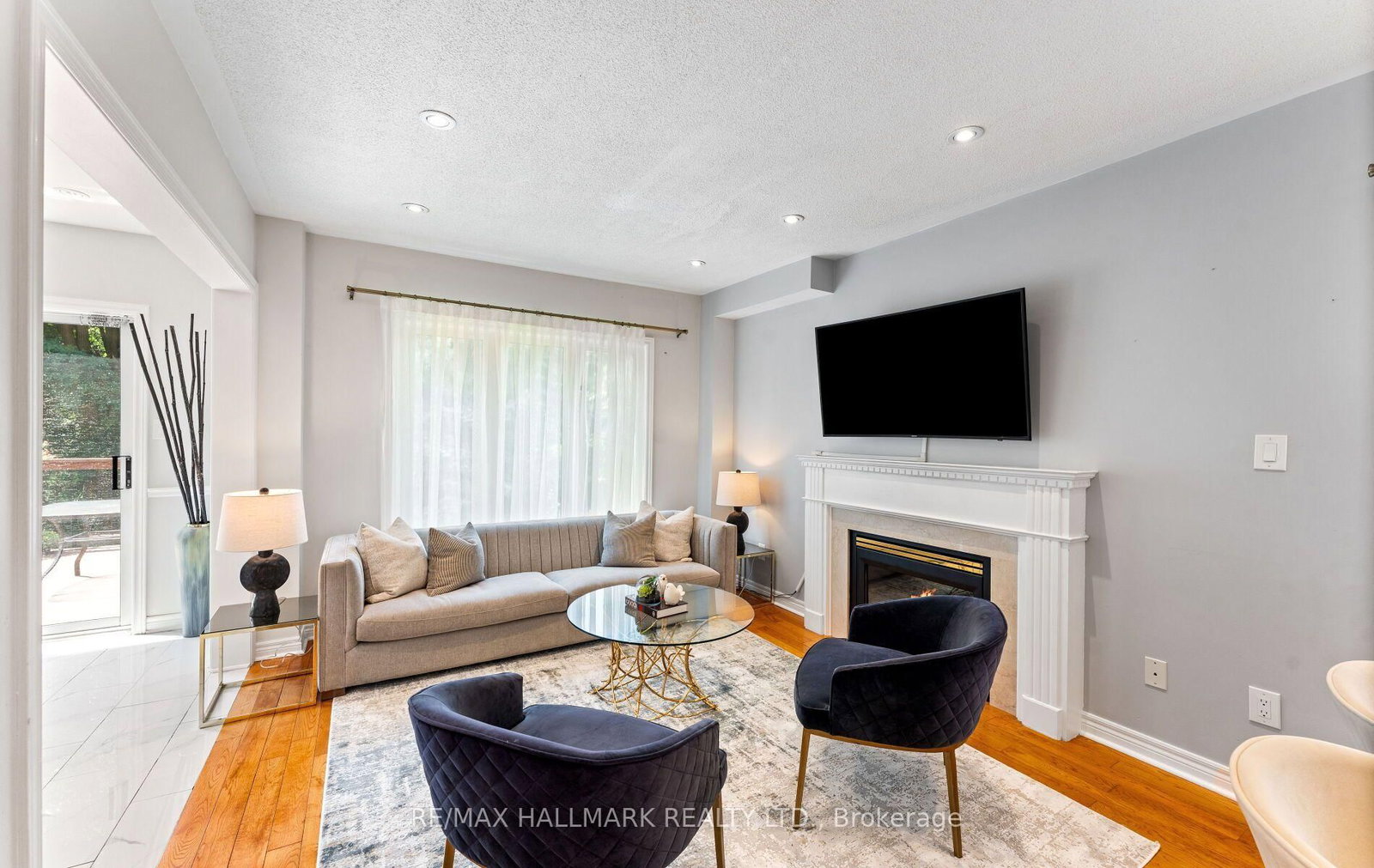 17 Rushingbrook Drive • Richmond Hill, ON photo 12