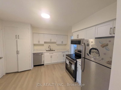 7900 Yonge Street — photo 5
