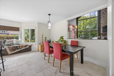 314 Glenwoods Avenue — more photos