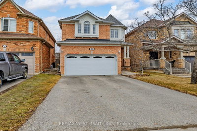 338 Mcbride Crescent