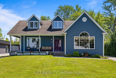 173 Lake Drive E — photo 6