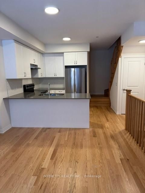 15 - 11 Baynes Way