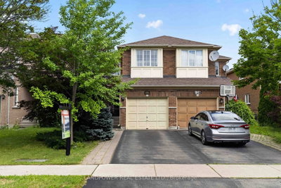 126 Rideau Drive — photo 2