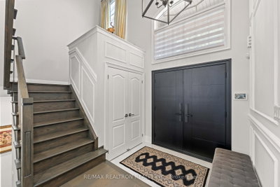 7 Randolph Drive — photo 4