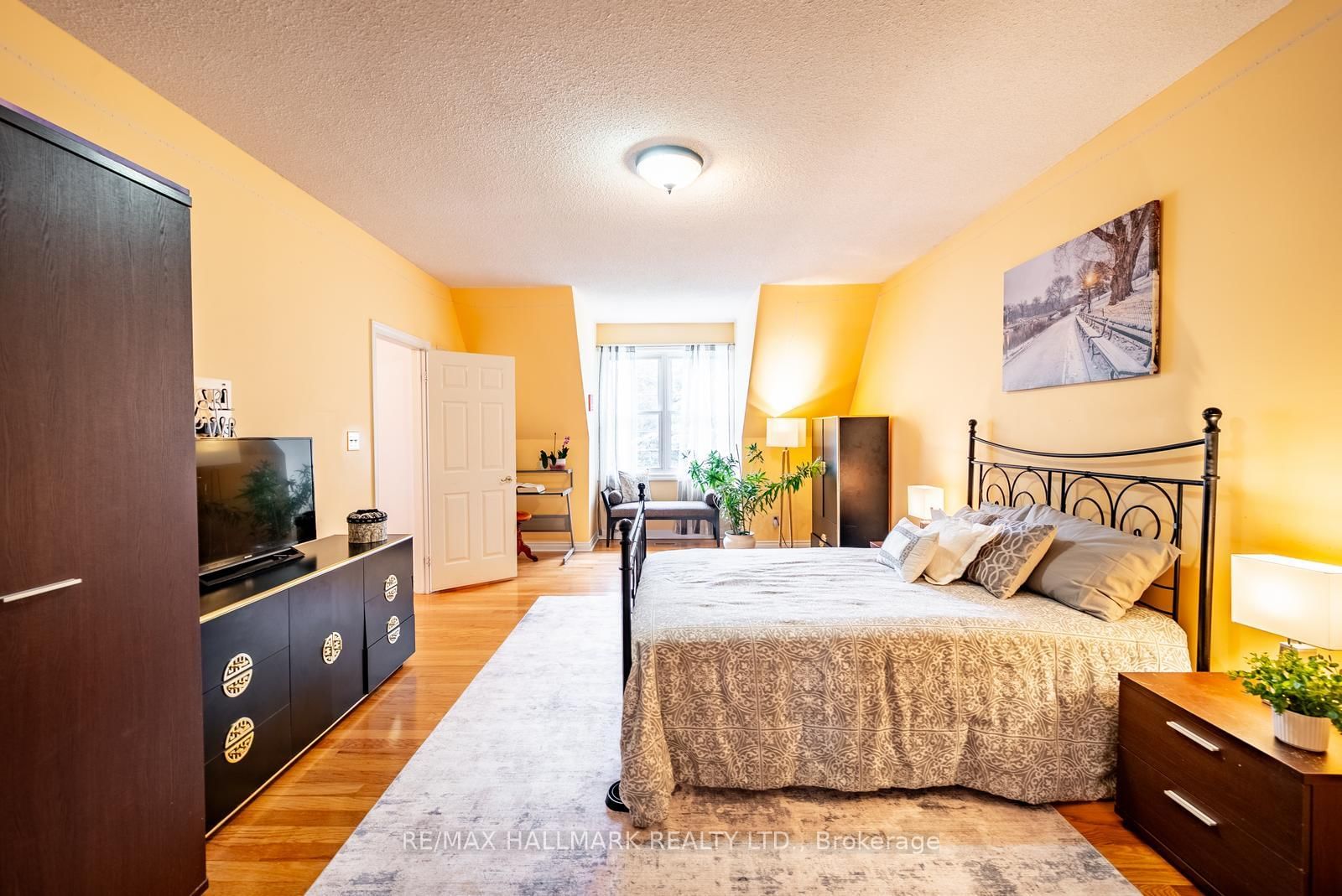 23 Forfardale Road • Whitchurch-Stouffville, ON photo 30