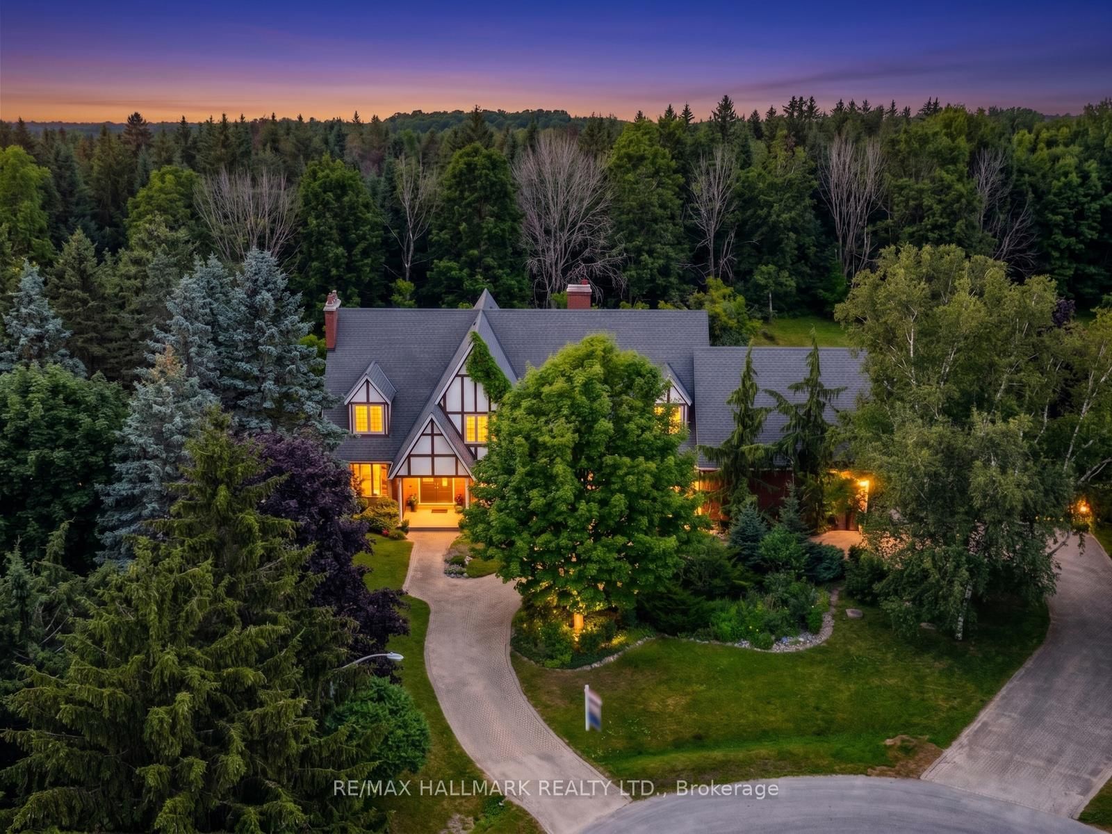 23 Forfardale Road • Whitchurch-Stouffville, ON photo 5