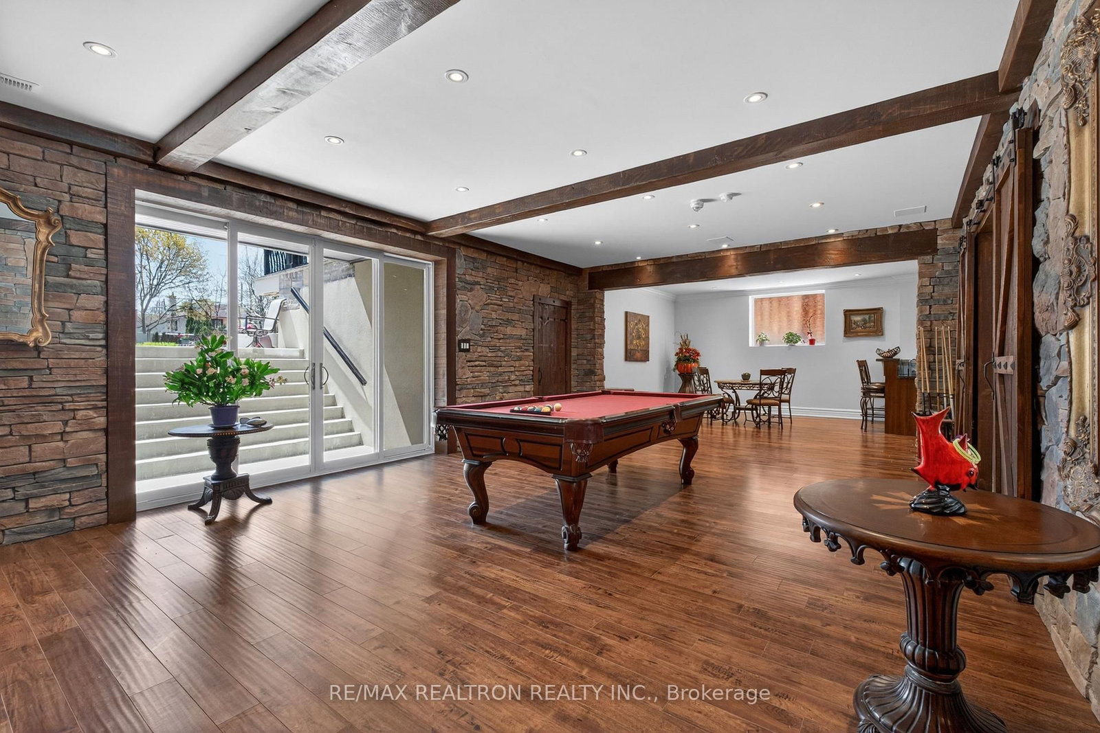 374 Elmwood Avenue • Richmond Hill, ON photo 44