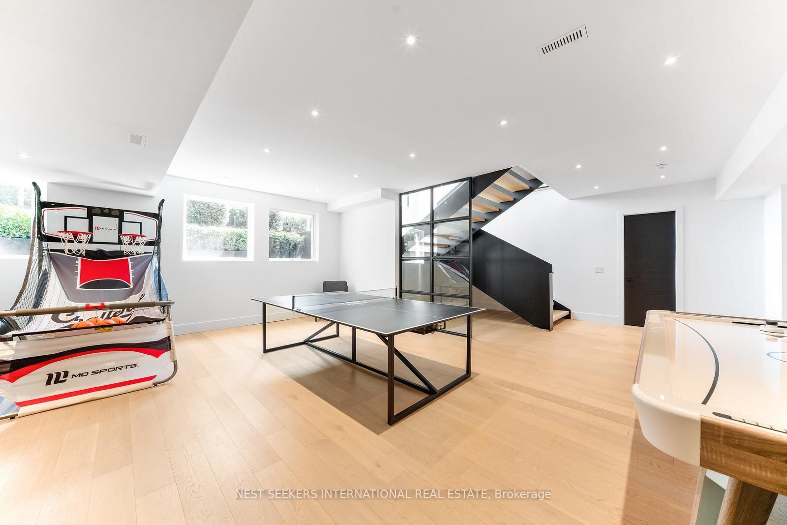 6 Forestave Crescent • King, ON photo 29