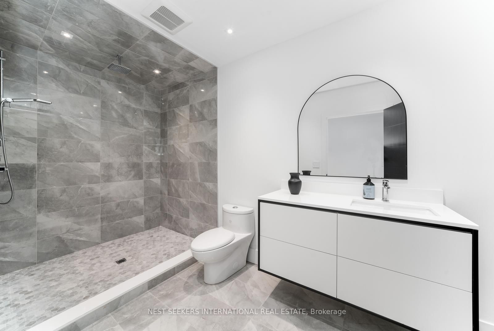 6 Forestave Crescent • King, ON photo 35