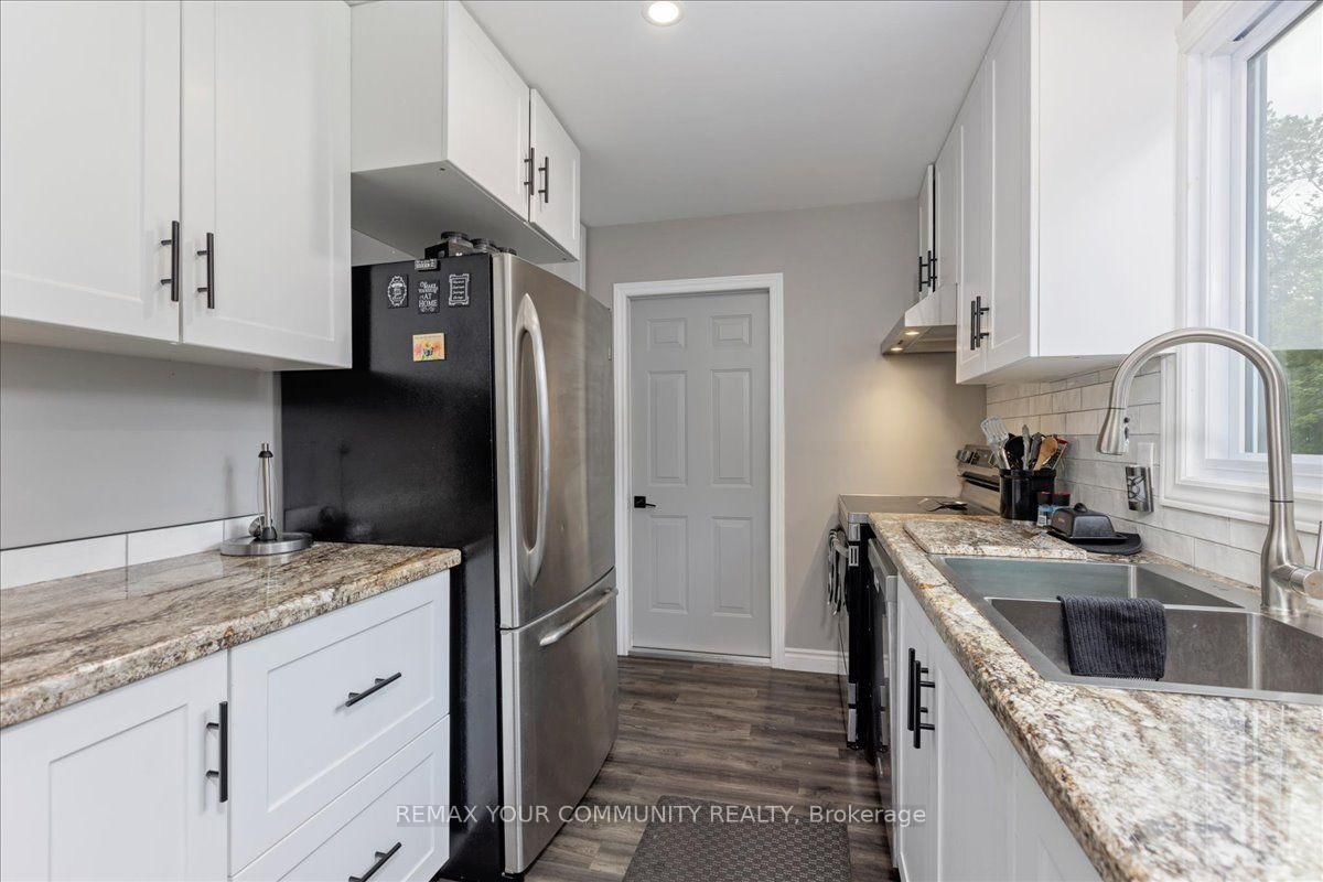 1005 Vance Crescent • Innisfil, ON photo 12